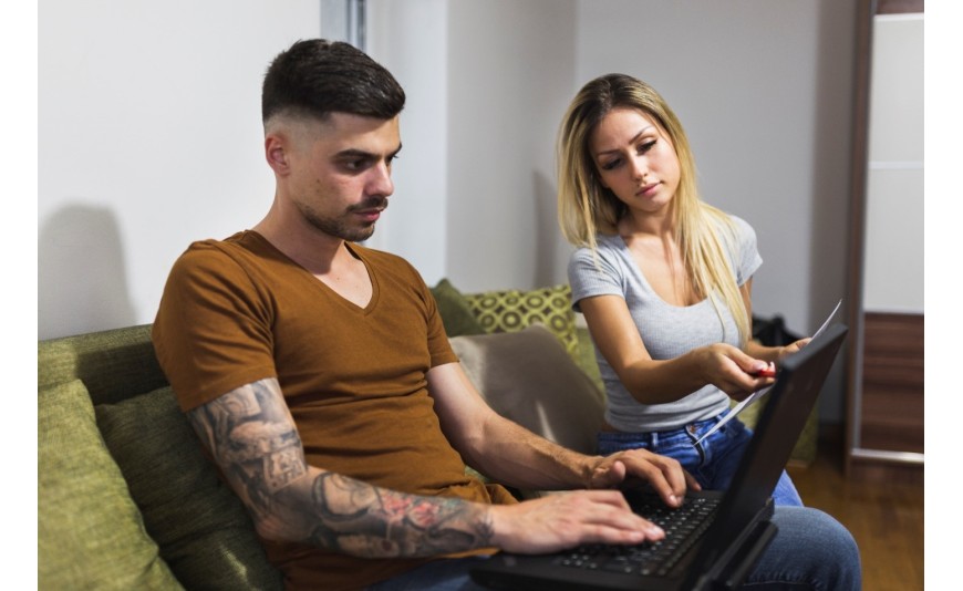 Windows 10 Home czy Pro? Różnice, aktywacja i wybór klucza