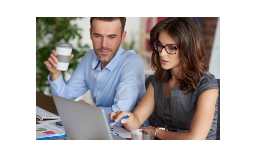 Microsoft 365 vs Office 2021 – który klucz opłaca się w 2026?